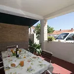 And Nikol Apartment